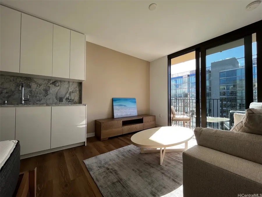 987 Queen Street #3806, Honolulu, HI 96814 - Image #3