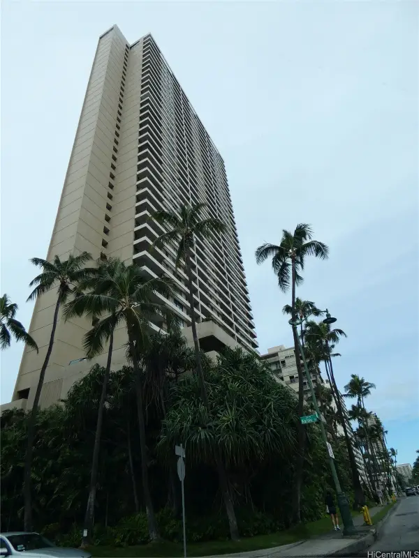 2121 Ala Wai Boulevard #3203, Honolulu, HI 96815