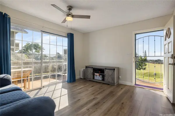 94-1394 Kulewa Loop #41D, Waipahu, HI 96797