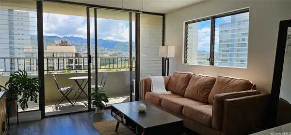 2240 Kuhio Avenue #905, Honolulu, HI 96815