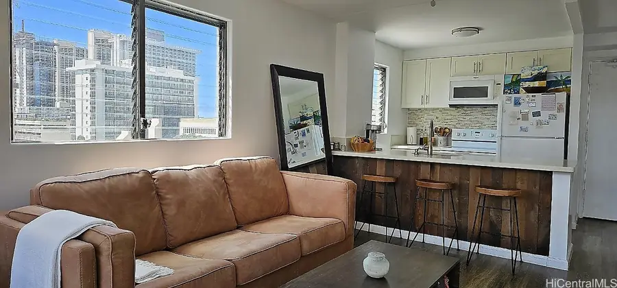 2240 Kuhio Avenue #905, Honolulu, HI 96815 - Image #3