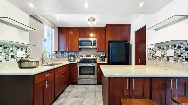 95-644 Hanile Street #E202, Mililani, HI 96789