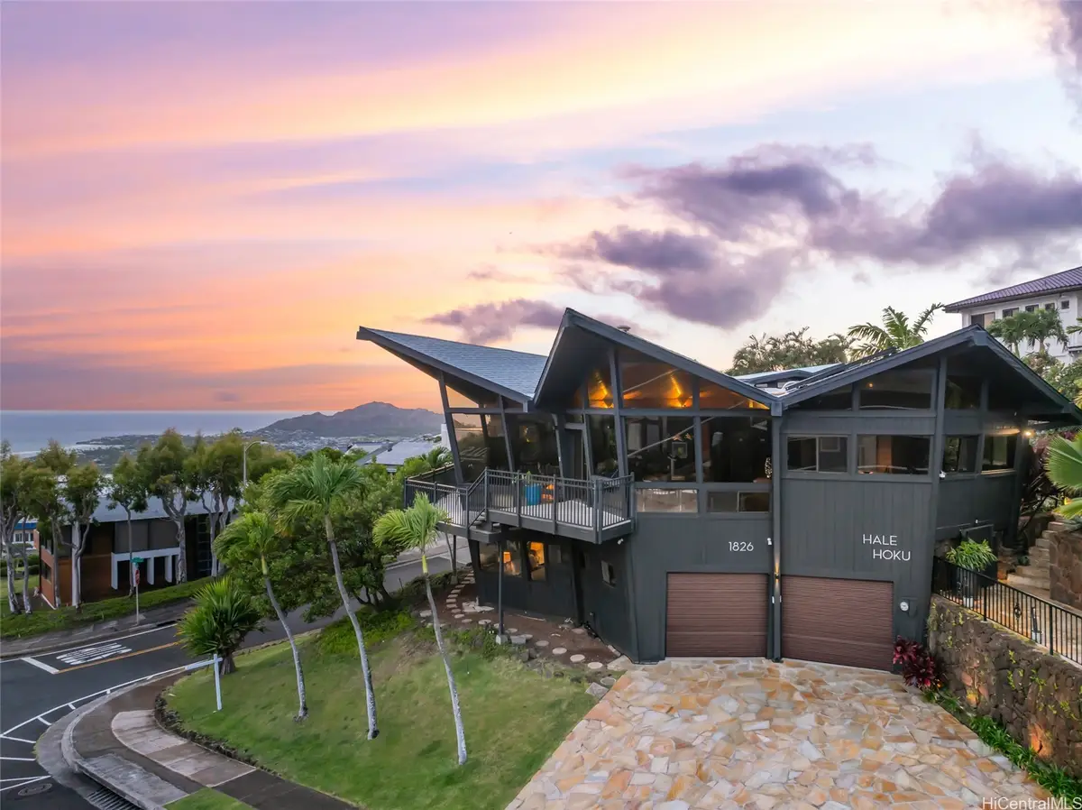 1826 Laukahi Street, Honolulu, HI 96821 - Image #1