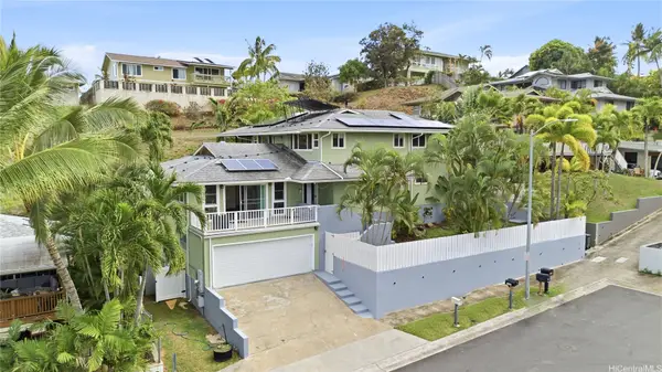1386 Nanialii Street, Kailua, HI 96734