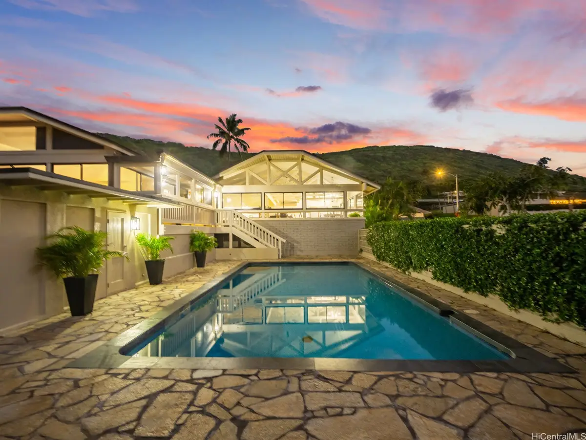 101 Nawiliwili Street, Honolulu, HI 96825 - Image #1