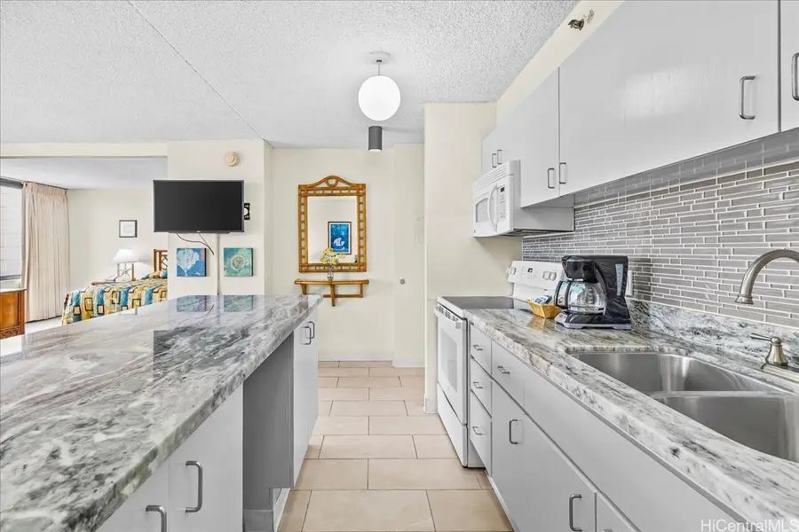 201 Ohua Avenue #1611-1, Honolulu, HI 96815 - Image #3