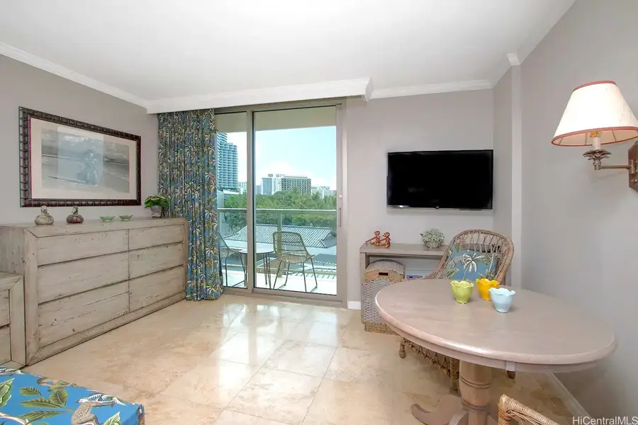 2045 Kalakaua Avenue #214, Honolulu, HI 96815 - Image #2