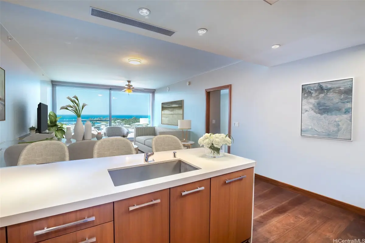 1555 Kapiolani Boulevard #1105, Honolulu, HI 96814 - Image #1