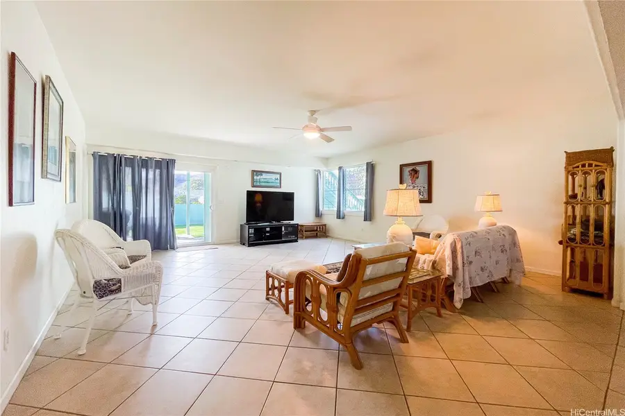 673 N Kalaheo Avenue, Kailua, HI 96734 - Image #2