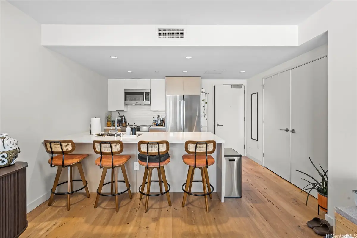 1001 Queen Street #3209, Honolulu, HI 96814 - Image #1