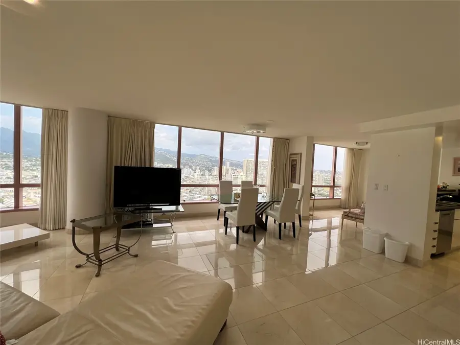 1888 Kalakaua Avenue #3302, Honolulu, HI 96815 - Image #3