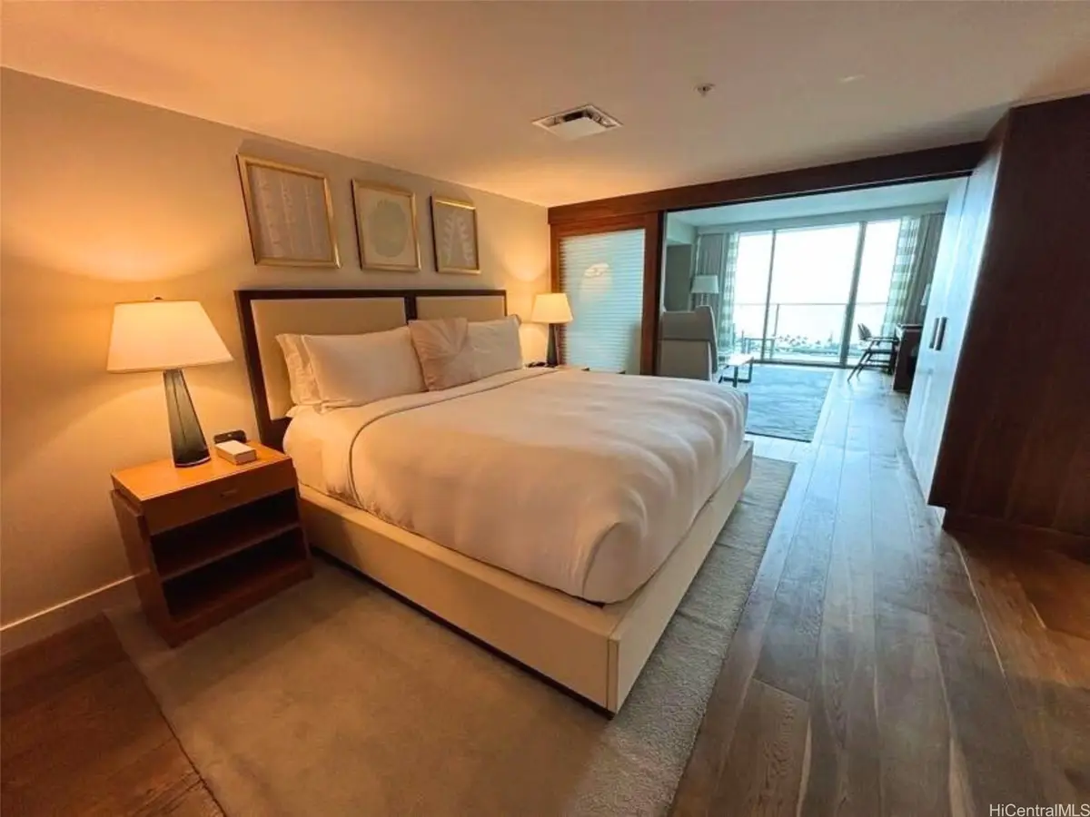 383 Kalaimoku Street #2906, Honolulu, HI 96815 - Image #1