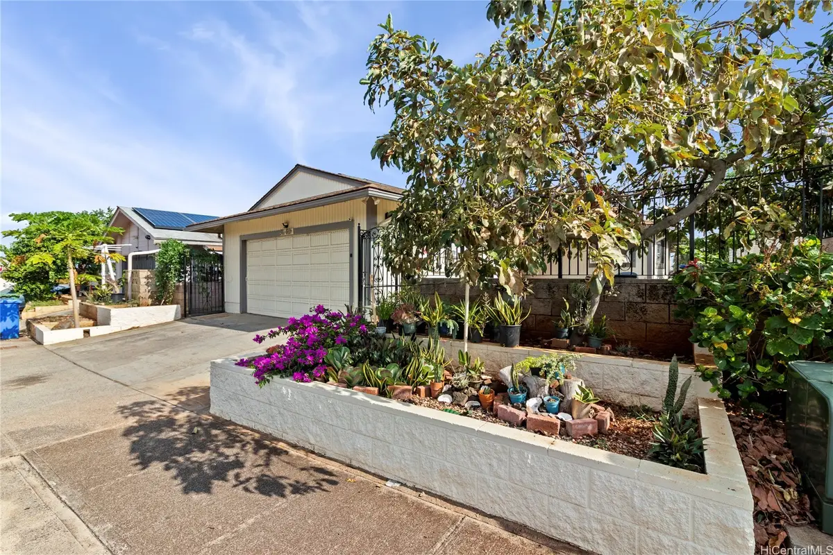 94-815 Kaaka Street, Waipahu, HI 96797 - Image #1