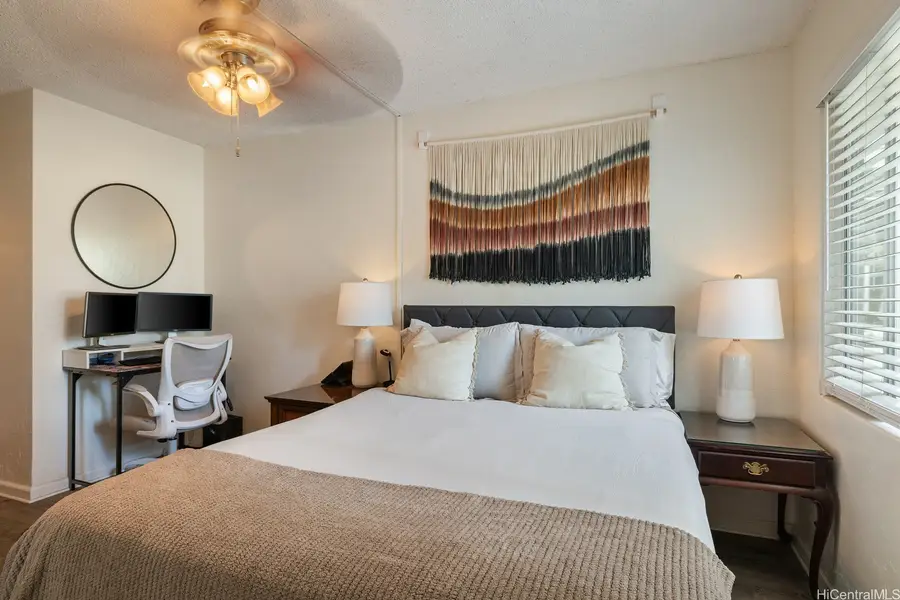 411 Kaiolu Street #302, Honolulu, HI 96815 - Image #3