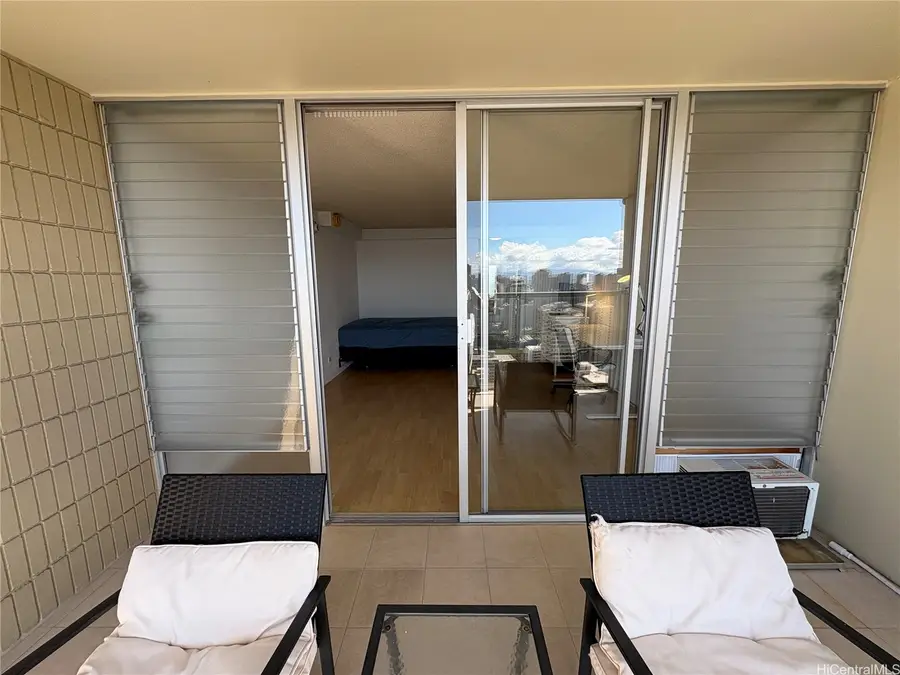 445 Seaside Avenue #4104, Honolulu, HI 96815 - Image #2