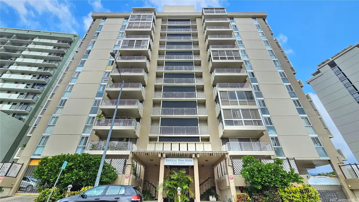 1624 Kanunu Street #304, Honolulu, HI 96814 - Image #1