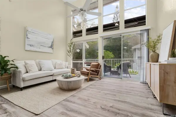 95-270 Waikalani Drive #B302, Mililani, HI 96789