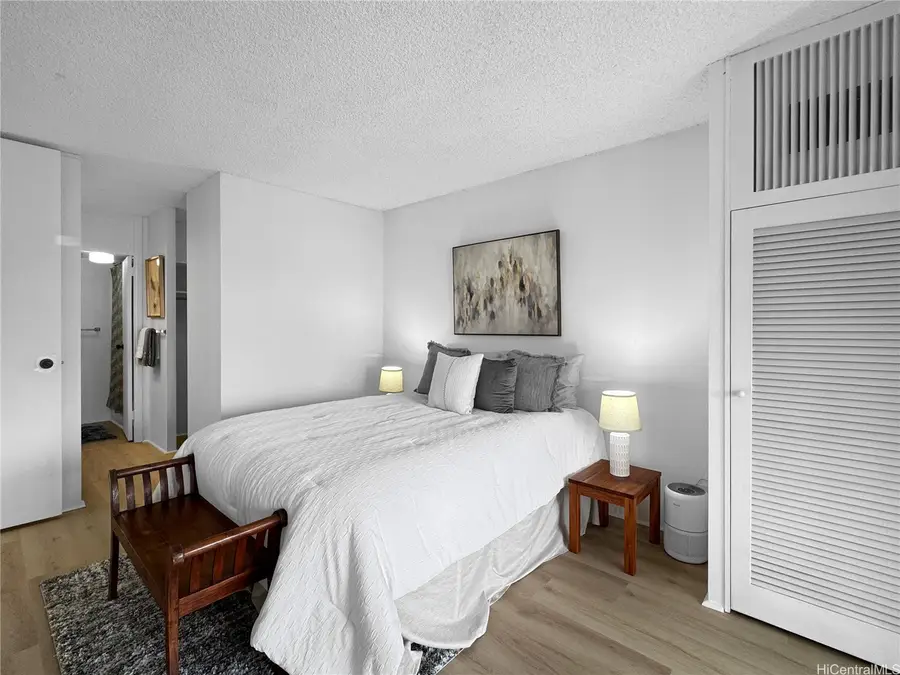 1717 Mott Smith Drive #1511, Honolulu, HI 96822 - Image #3