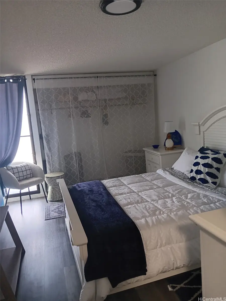 855 Makahiki Way #102, Honolulu, HI 96826 - Image #3