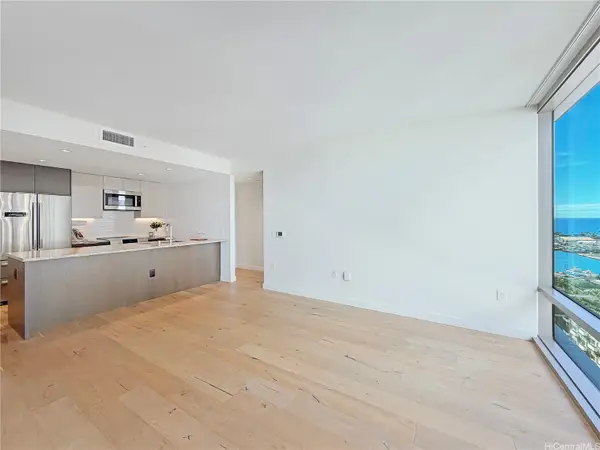 1001 Queen Street #2005, Honolulu, HI 96814