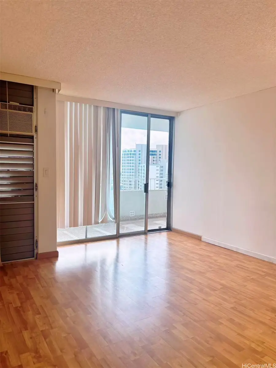 1400 Pensacola Street #703, Honolulu, HI 96822 - Image #3