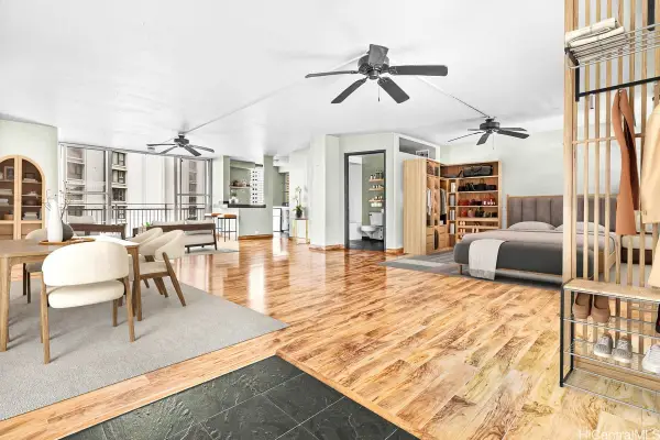 419 A Atkinson Drive #806, Honolulu, HI 96814