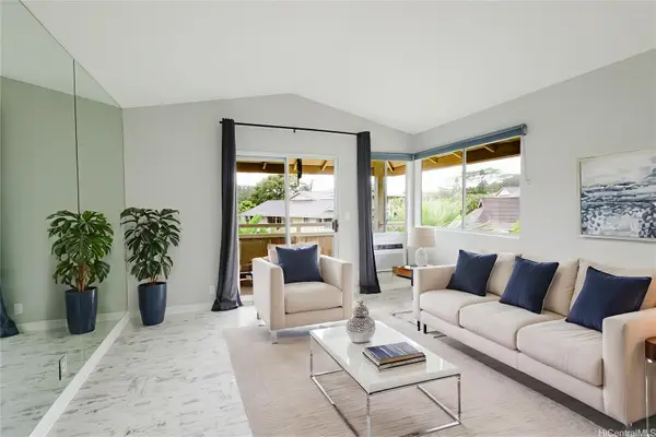 95-510 Wikao Street #D202, Mililani, HI 96789