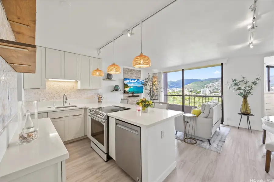 320 Liliuokalani Avenue #1905, Honolulu, HI 96815 - #3