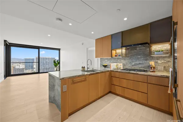 1100 Ala Moana Boulevard #3303, Honolulu, HI 96814