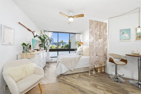 300 Wai Nani Way #II718, Honolulu, HI 96815