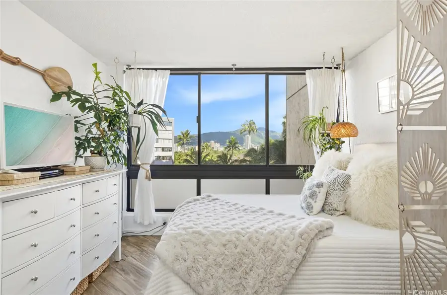 300 Wai Nani Way #II718, Honolulu, HI 96815 - Image #2