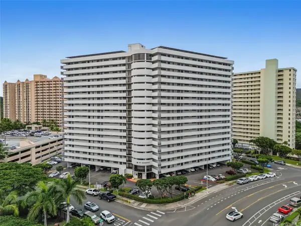 1128 Ala Napunani Street #402, Honolulu, HI 96818