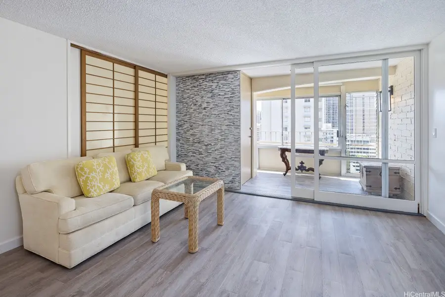 225 Kaiulani Avenue #PH1, Honolulu, HI 96815 - Image #2