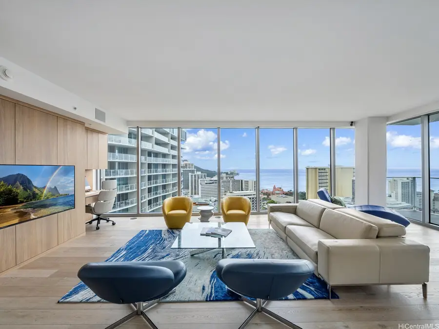 383 Kalaimoku Street #3307, Honolulu, HI 96815 - #3