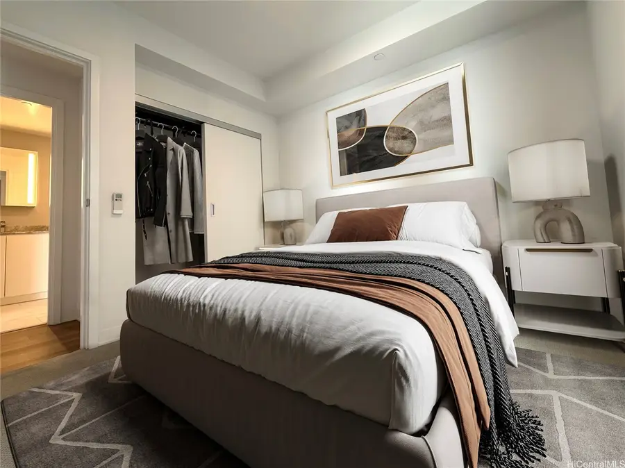 987 Queen Street #1912, Honolulu, HI 96814 - Image #2