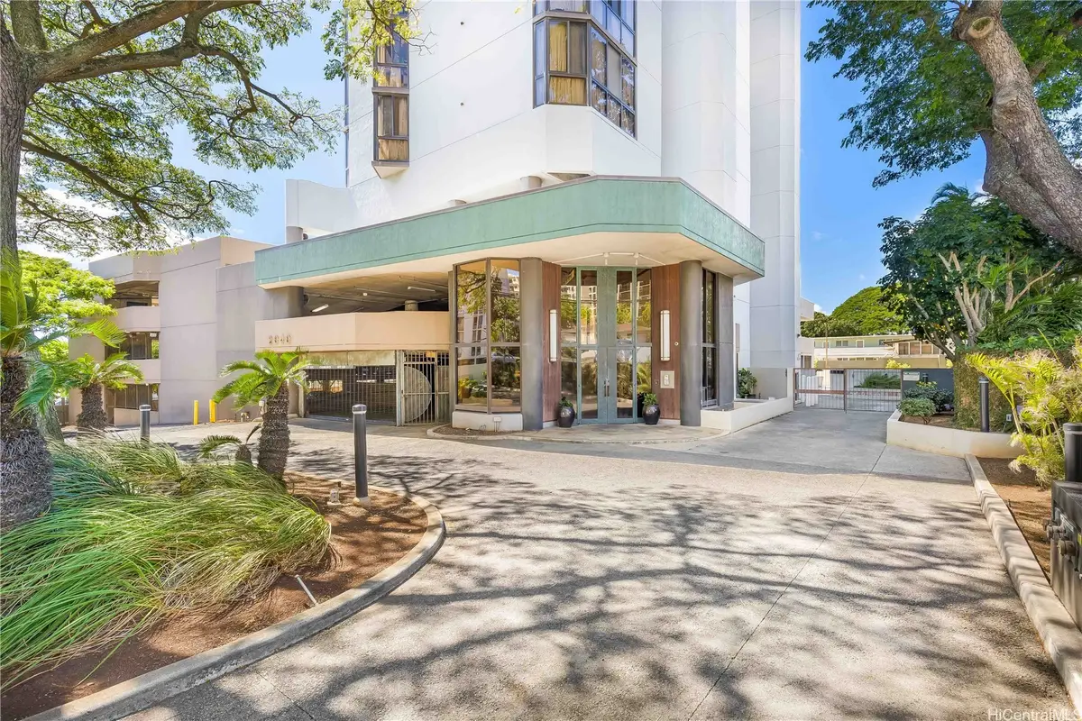 2040 Nuuanu Avenue #1702, Honolulu, HI 96817 - Image #1