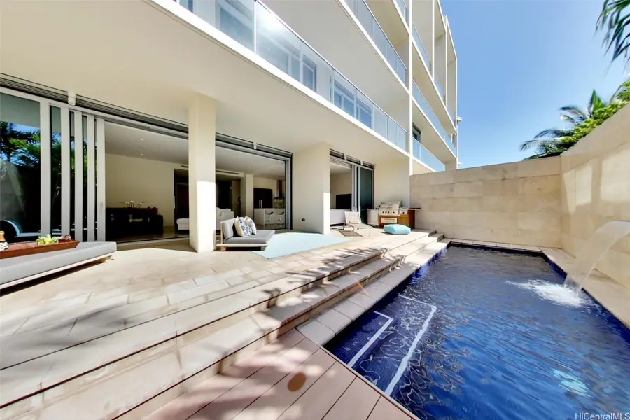 1118 Ala Moana Boulevard #3, Honolulu, HI 96814 - Image #2