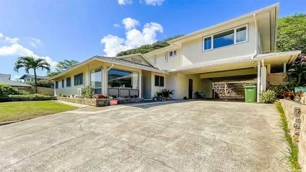 7161 Waioli Place, Honolulu, HI 96825