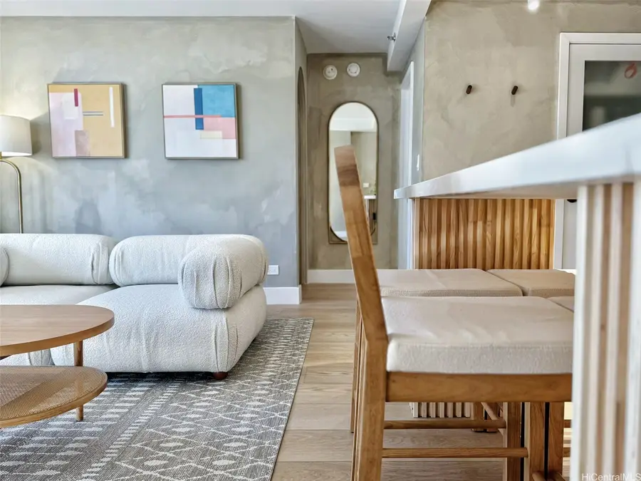 229 Paoakalani Avenue #710 (NUC), Honolulu, HI 96815 - Image #2