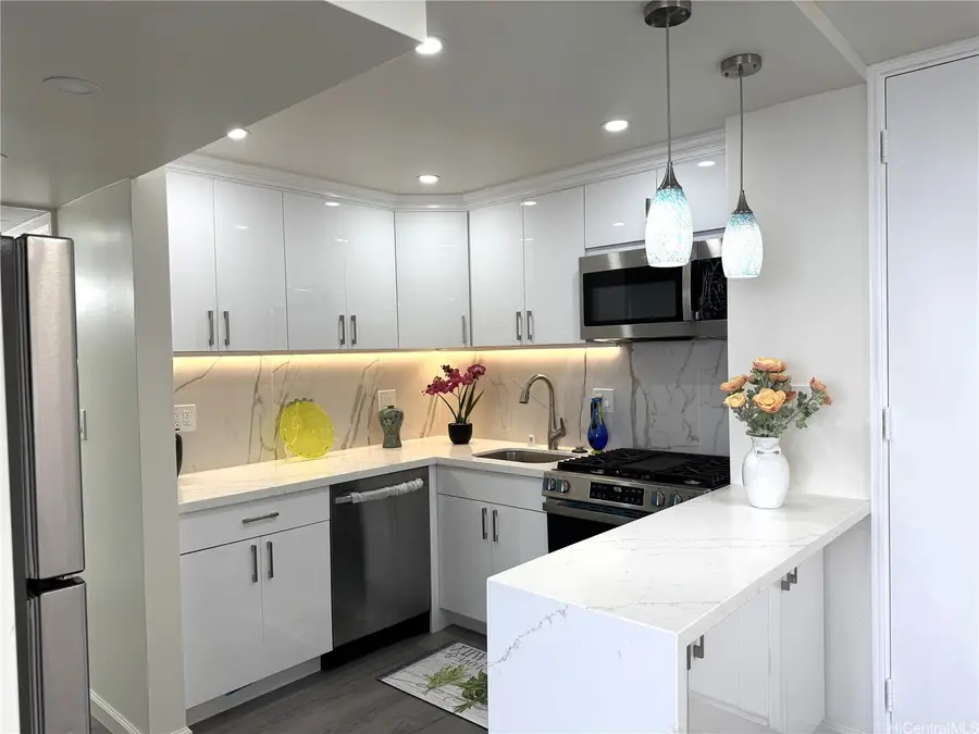 1600 Ala Moana Boulevard #2702, Honolulu, HI 96815 - Image #3