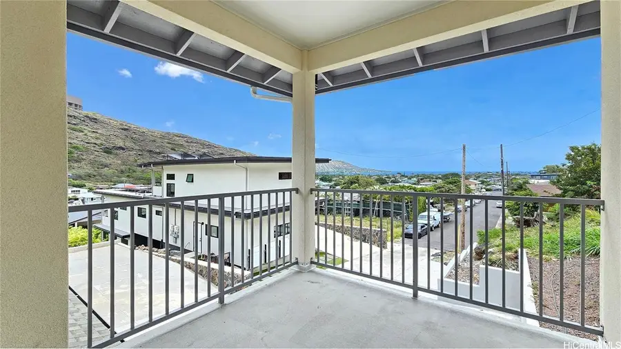 466 Lani Street, Honolulu, HI 96821 - Image #2