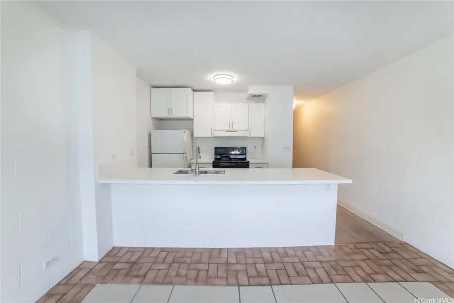 1642 Kewalo Street #202, Honolulu, HI 96822 - Image #3