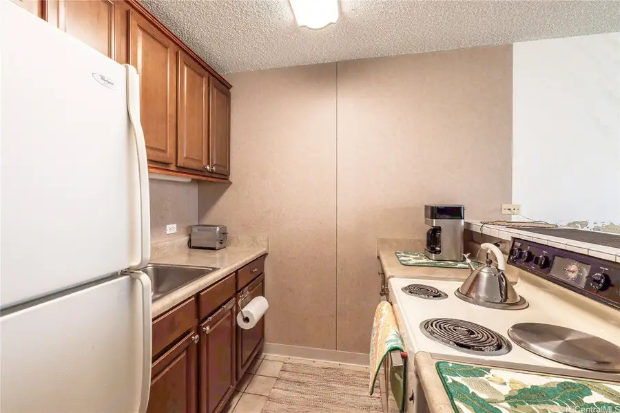 2611 Ala Wai Boulevard #1904, Honolulu, HI 96815 - Image #3