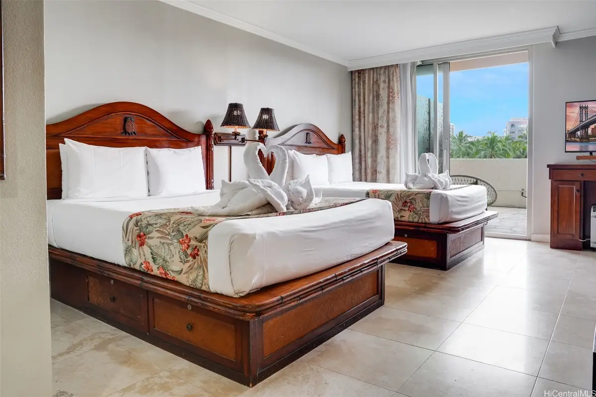 2045 Kalakaua Avenue #114, Honolulu, HI 96815 - Image #1