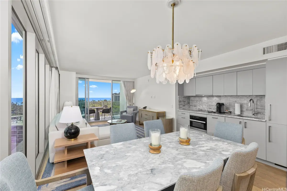 383 Kalaimoku Street #E1116, Honolulu, HI 96815 - Image #1