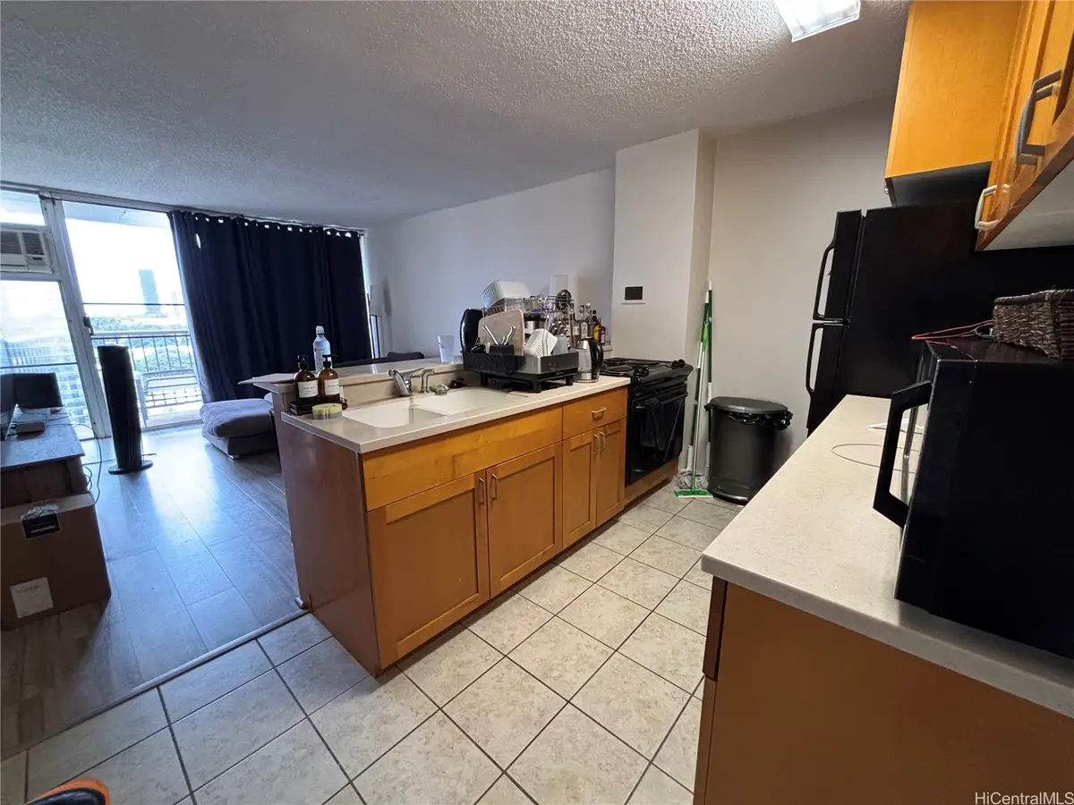 1050 Kinau Street #903, Honolulu, HI 96814 - Image #1