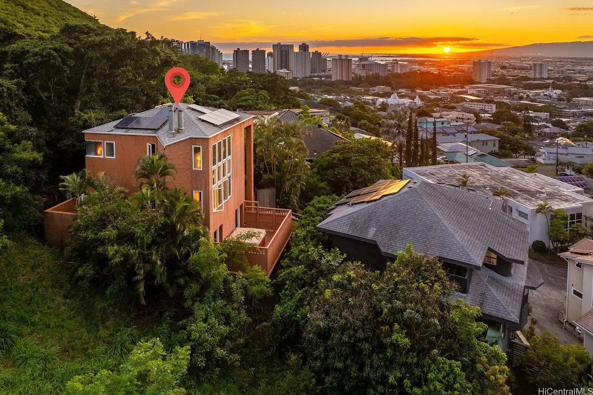 8 Prospect Street, Honolulu, HI 96813 - #1