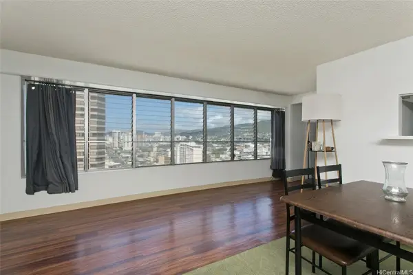 2525 Date Street #1705, Honolulu, HI 96826