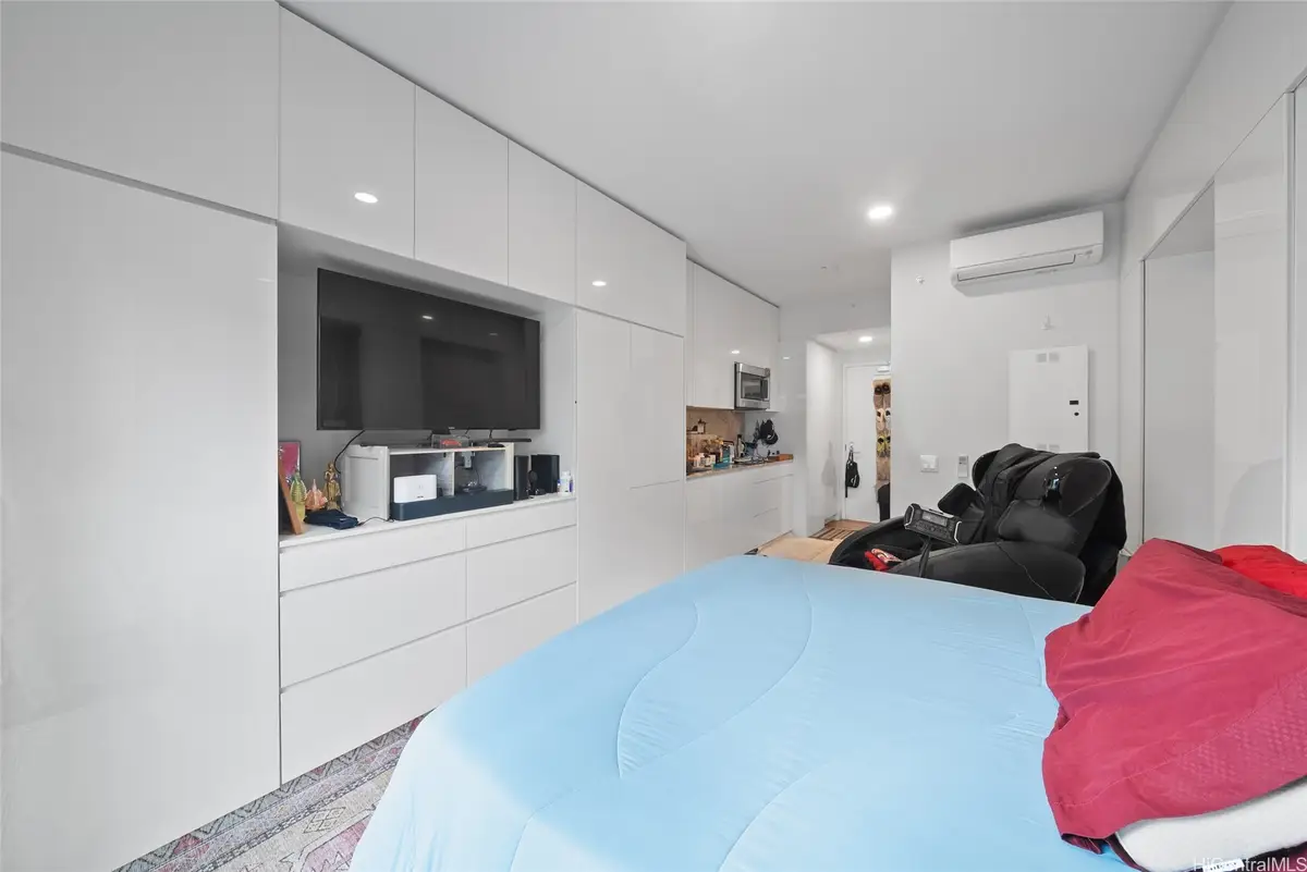 987 Queen Street #621, Honolulu, HI 96813 - Image #1