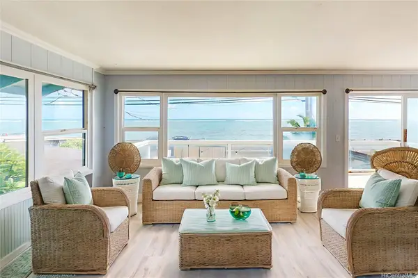 53-898 Kamehameha Highway, Hauula, HI 96717